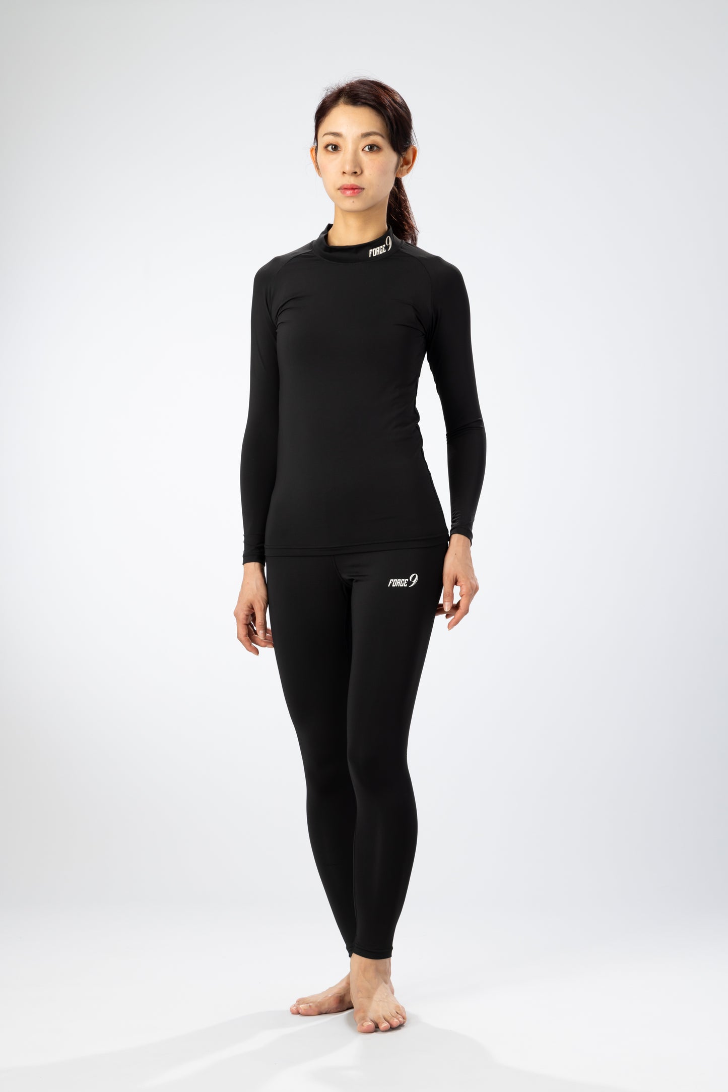 Underwear for warm-up suit [long shirt for women]