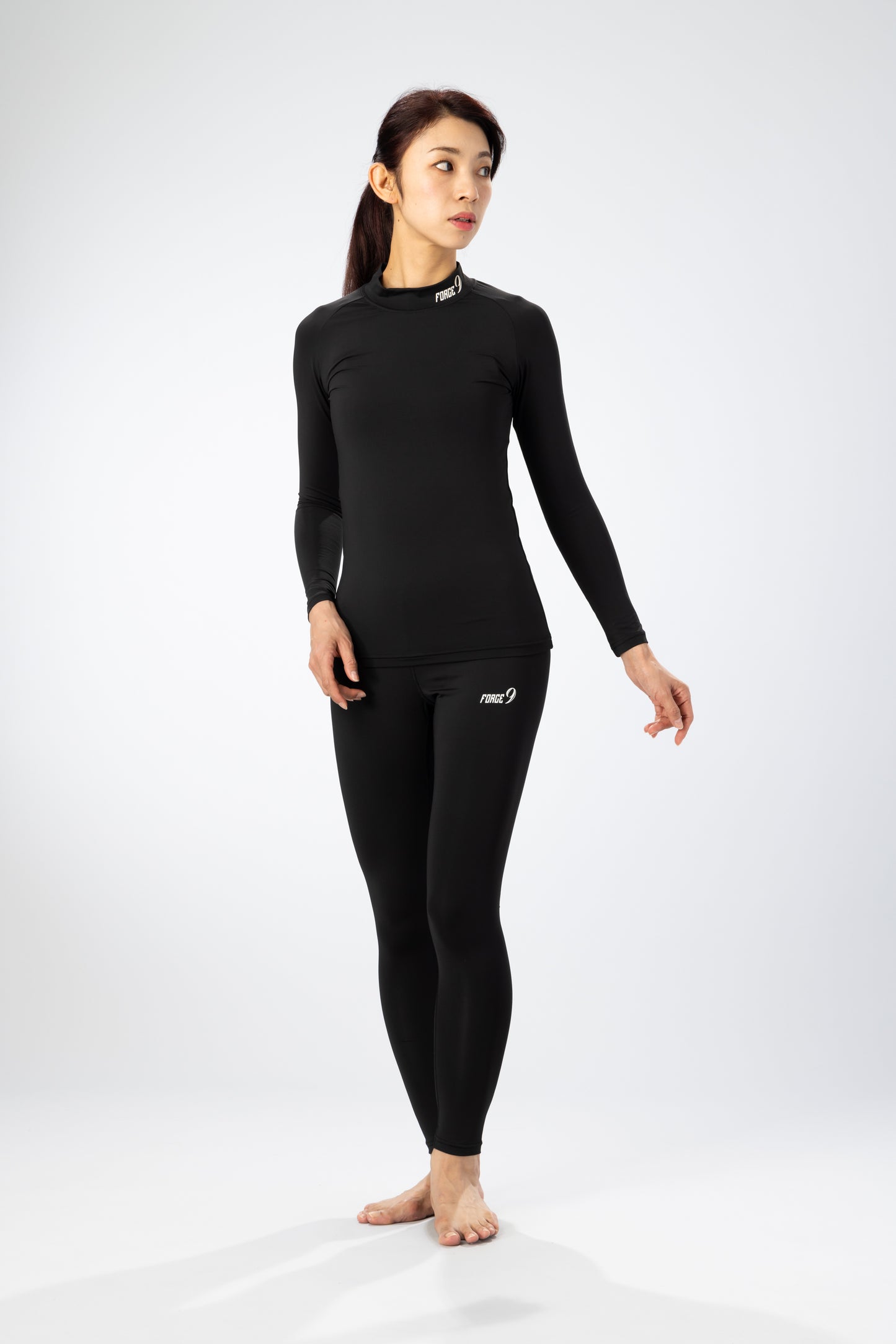 Underwear for warm-up suit [long shirt for women]