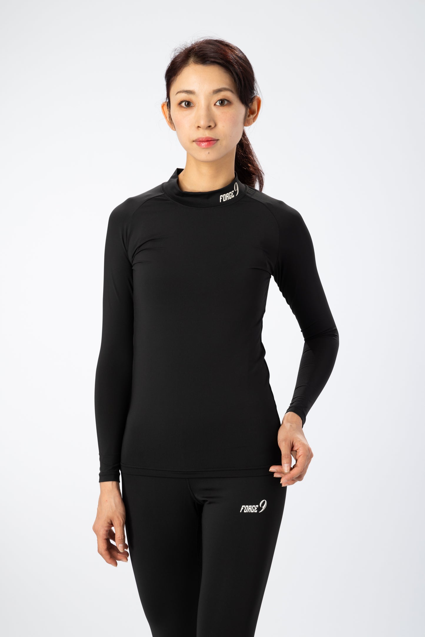 Underwear for warm-up suit [long shirt for women]